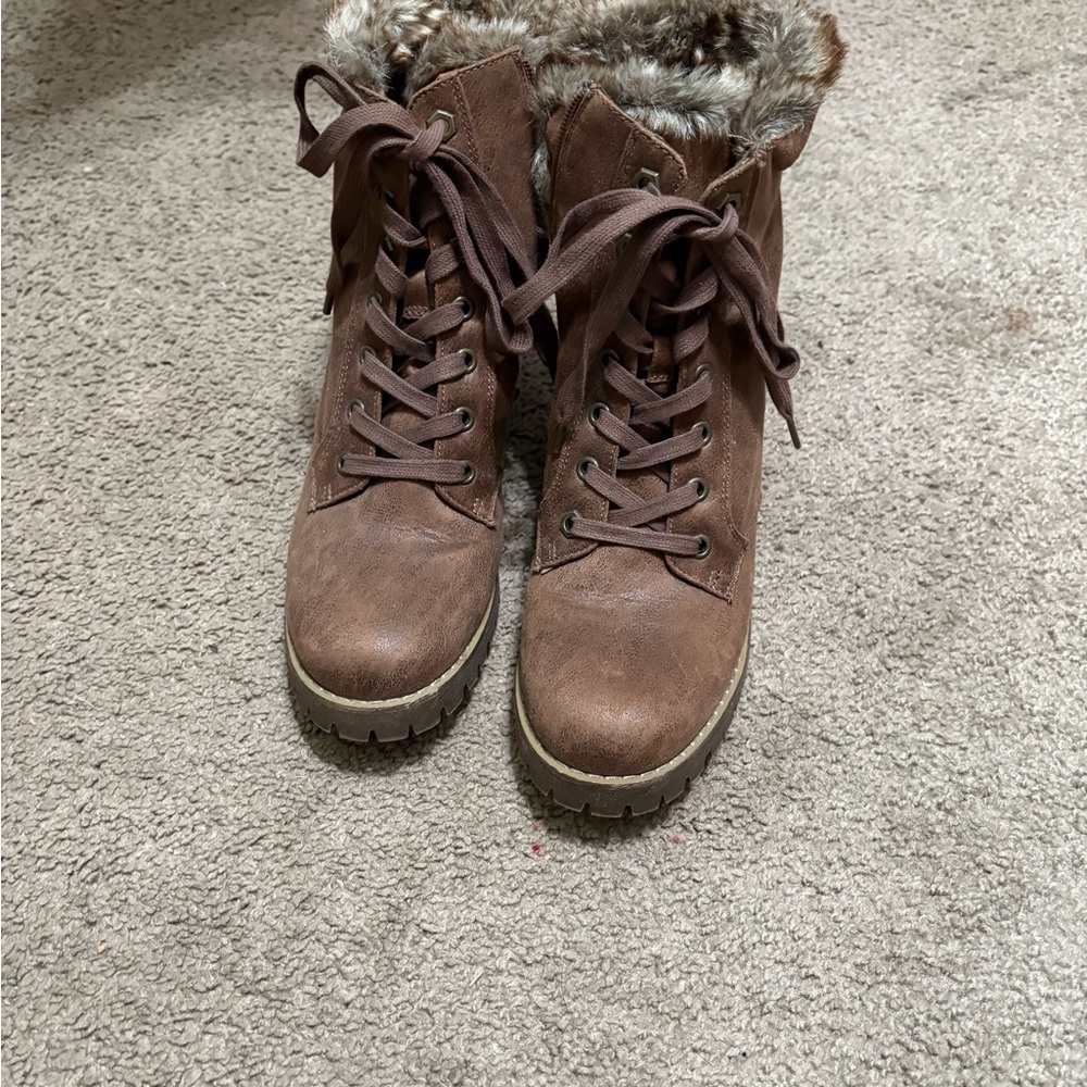 Steve Madden Brown Ankle Boots with Fur Trim